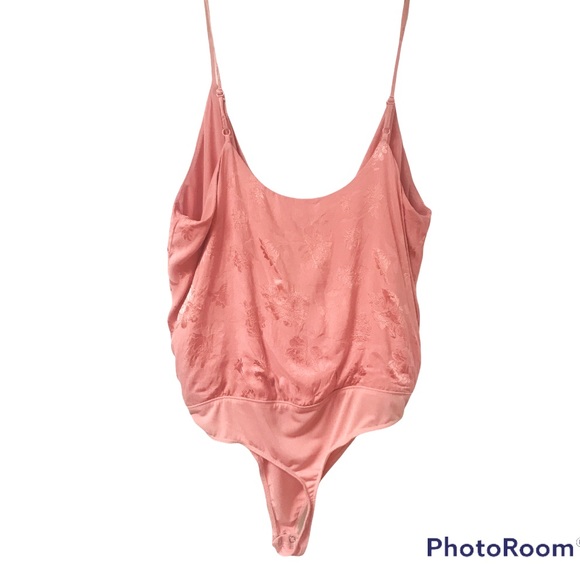 Express Surplice Pink Satin Floral Bodysuit Sz M - Picture 7 of 12